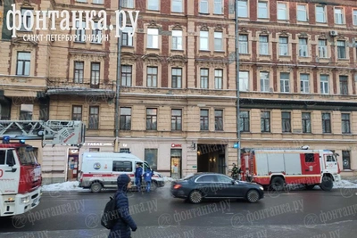 Пожар на чердаке дома на Большой Зелениной: жильцы предположили самодельную печку