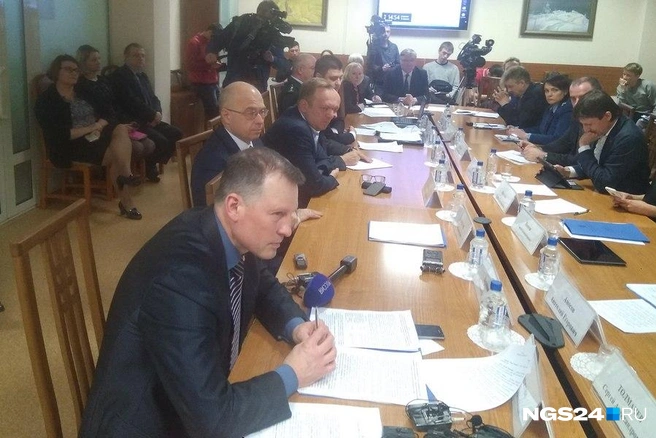 Совещание по экологии в Законодательном собрании Красноярского края | ngs24.ru