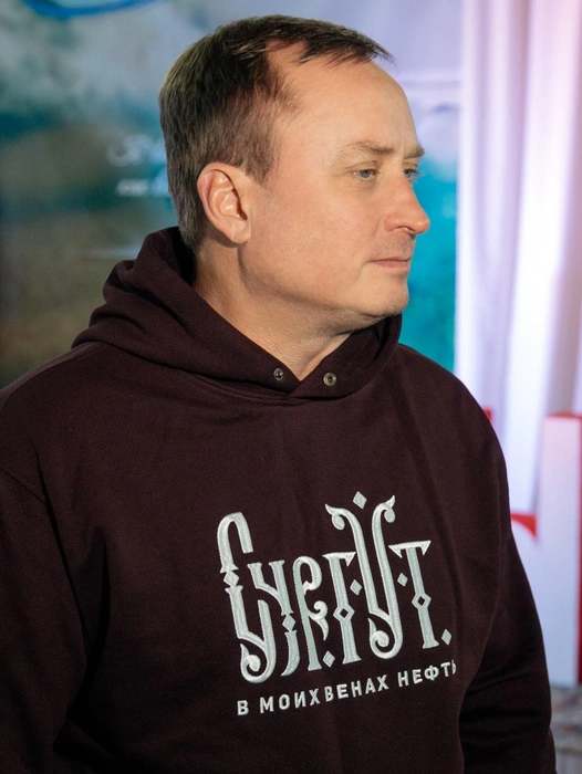 Глава Сургута поддерживает местный бренд одежды | Источник: Максим Слепов / ВКонтакте