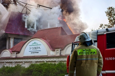 В Уфе загорелся ресторан «Даско Гарден»: фото с места