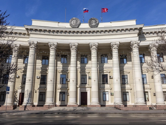 Победитель конкурса пока не определён. | Источник: Алексей Волхонский / V1.RU