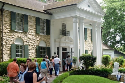 Elvis's Granddaughter Wants to Exorcise Spirits from Graceland