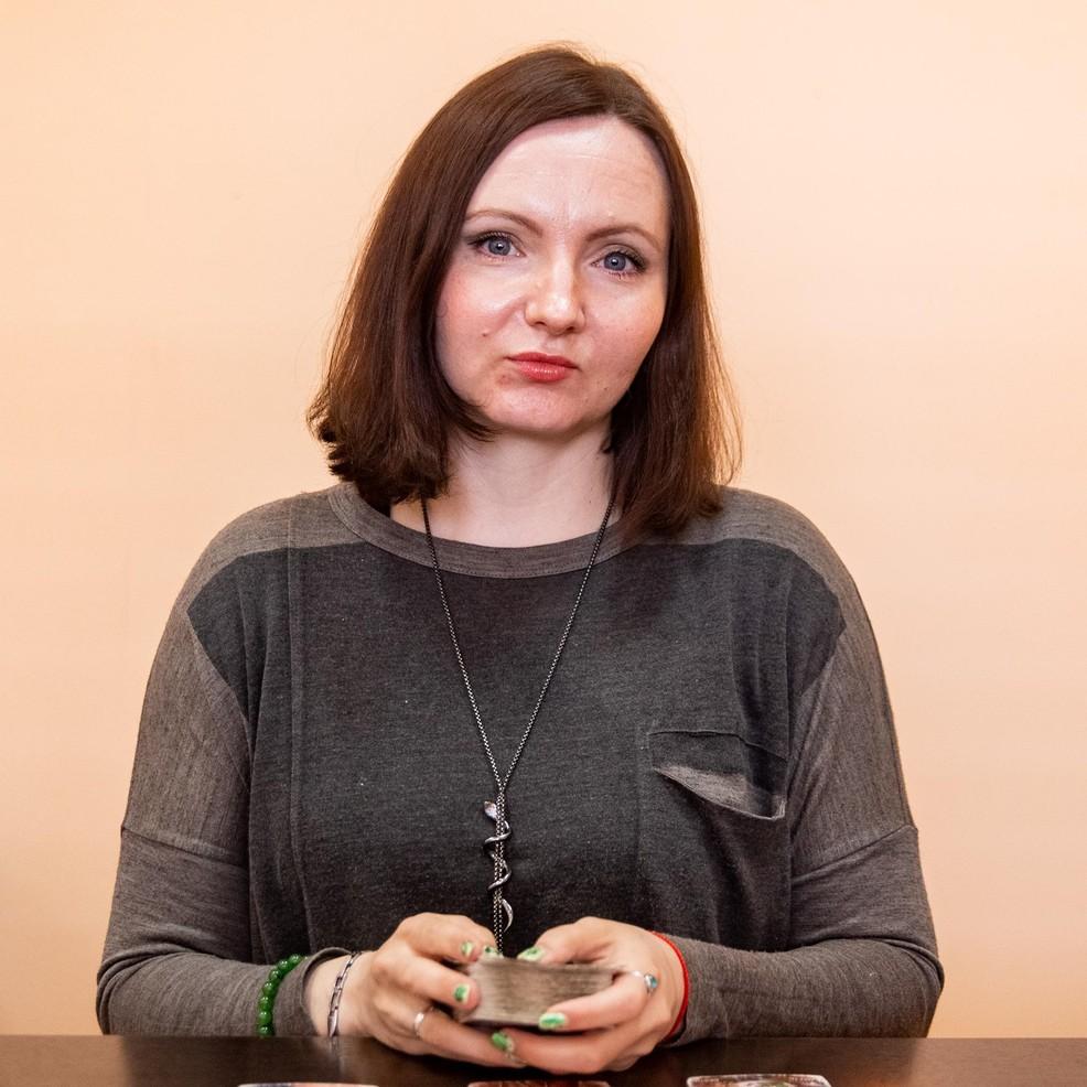 <p>Елена Петрова </p>
