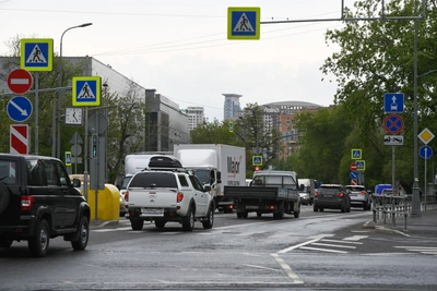 Москву сковали пробки: в центре ввели масштабные перекрытия