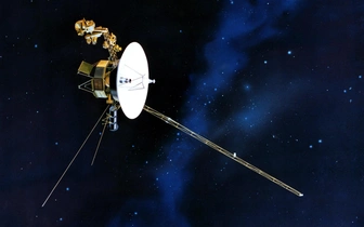 Инженерам NASA удалось полностью восстановить связь с 47-летним зондом «Вояджер-1» после очередного сбоя
