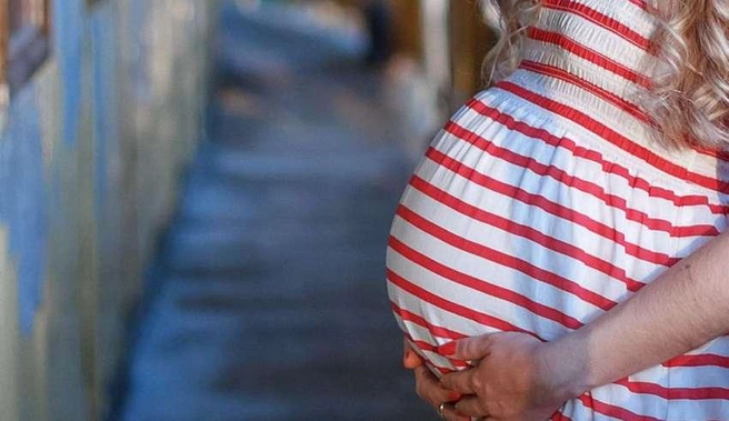 На выплату могут претендовать беременные, обучающиеся по очной форме | Источник: nk-tv.com