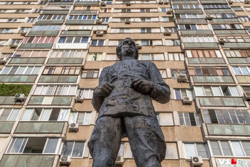 Так памятник выглядел до ремонта | Источник: Константин Завриков / V1.RU