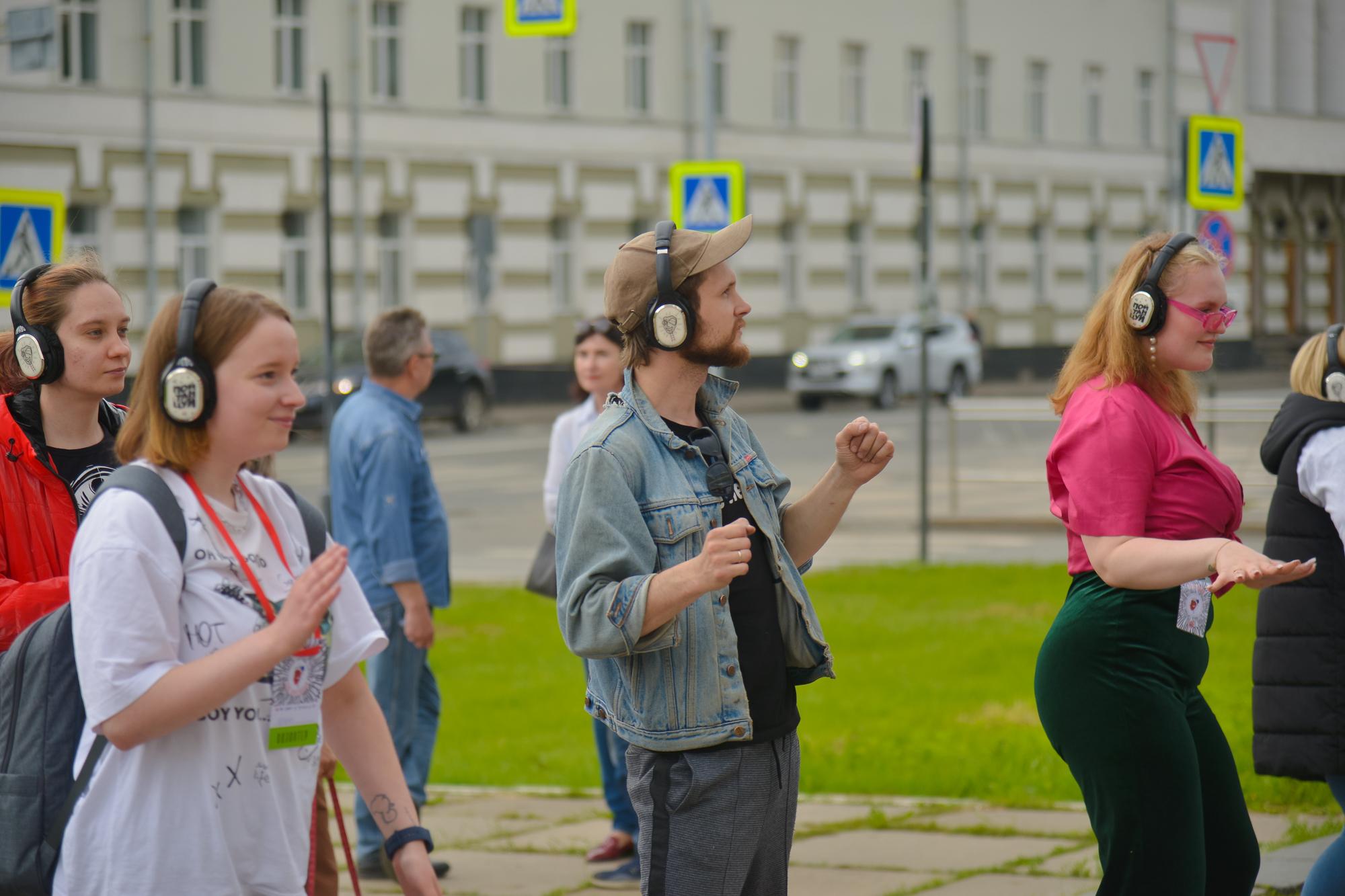 В Архангельске проходят «тихие дискотеки», что это такое - 24 июня 2022 -  29.ру