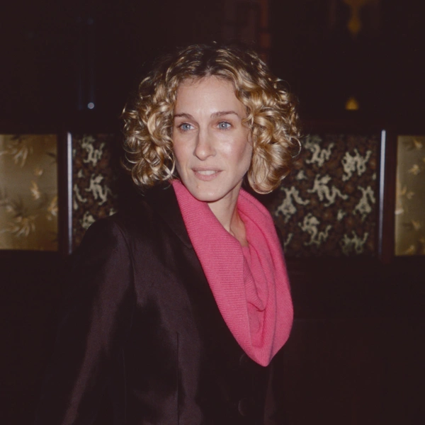 кудрявые волосы, длинные кудрявые волосы, кудрявый метод, кудрявый волос женский, фото кудрявых волос, кудрявые звезды, большие кудрявые волосы, темные кудрявые волосы | Источник: MediaPunch Inc