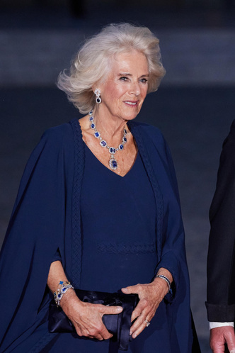 Самые модные монархи Европы: как Карл и Камилла показывают настоящий королевский стиль в Париже