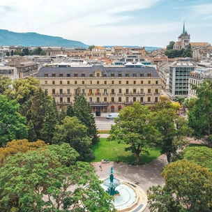 Отель с историей: чем интересен Metropole Geneva в Швейцарии