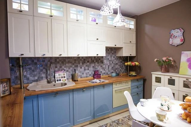 Ассортимент в студии впечатляет | Источник: «Белый Кит»