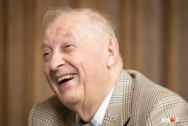 В свои 88 лет Эдуард Россель много работает и строит планы на будущее | Источник: Владислав Лоншаков / E1.RU