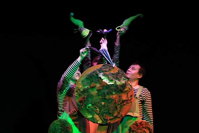 Спектакль «Муха-Цокотуха»  | Источник: Театр кукол «Гулливер» / Vk.com