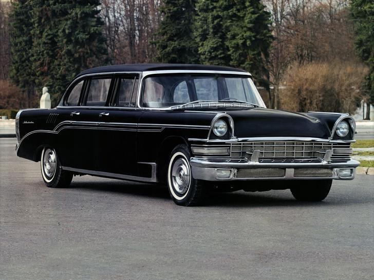 Назад в СССР: 5 самых роскошных советских автомобилей