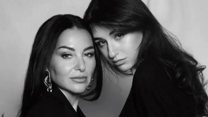 Что известно о дочери Михаила Турецкого, которая из-за мошенников лишилась целого состояния | Источник: соцсети