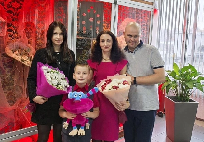 Об возможности участия в программе спросил сын Елены | Источник: ИД «Пресса»