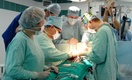 Российские хирурги провели уникальную трехкомпонентную операцию на сердце