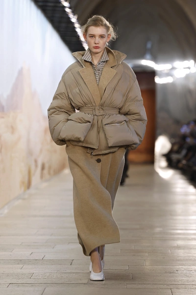 Time  | Источник: Legion Media