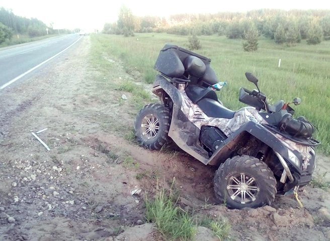 На трассе Рязань — Спасск подросток на болотоходе въехал в Renault Logan | ya62.ru