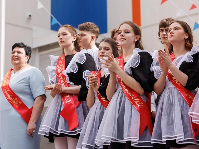 Снимки передают смесь радости и легкой грусти одновременно | Источник: Алексей Волхонский / V1.RU