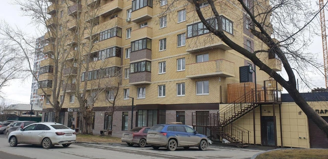 Крыша паркинга является придомовой территорией | Источник: читатель 72.RU