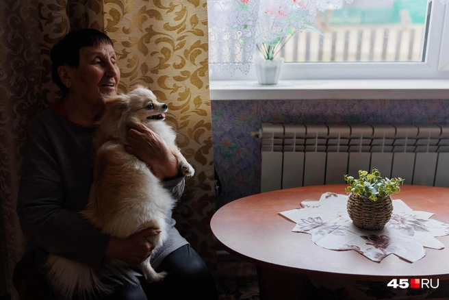 Руфина Николаевна живет одна  | Источник: Ирина Шарова / 45.RU 