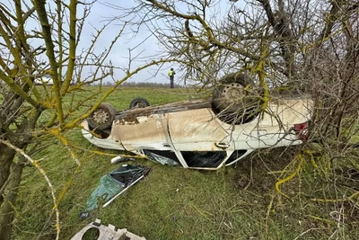 Водитель Приоры погиб в аварии на Ставрополье, двое пострадали