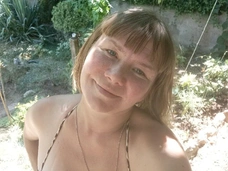 Жили на пенсию по инвалидности и алименты: с кем останется 14-летняя дочь-аутист убитой кирпичом певицы NEMA
