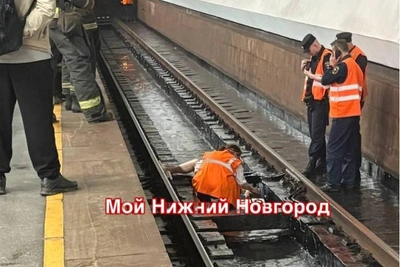 Коллапс в метро НН: девушка упала на рельсы
