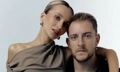 Молодожены спели дуэтом, а их дочь вынесла кольца: исполнители хитов сериала «Ландыши» Nansi & Sidorov сыграли свадьбу спустя пять лет после помолвки