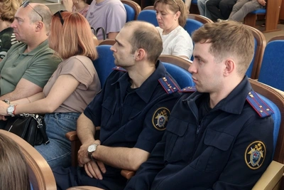 В Калуге следователи встретились с дольщиками ЖК «Калейдоскоп»