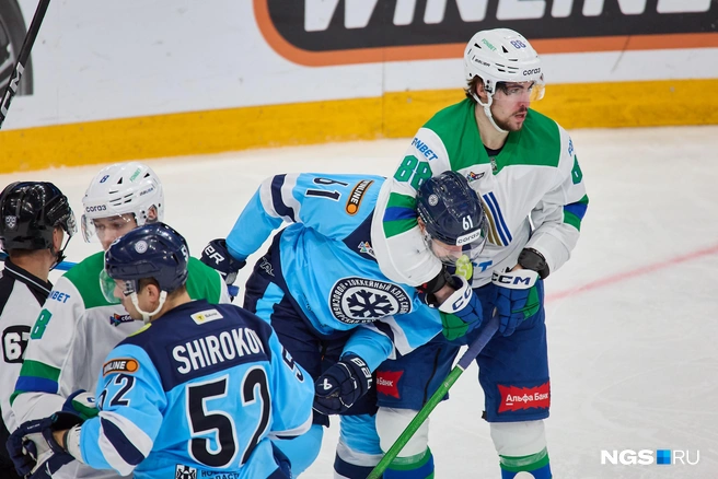 Согласно статистике матча, обе команды получили по шесть штрафов | Источник: Александр Ощепков / NGS.RU