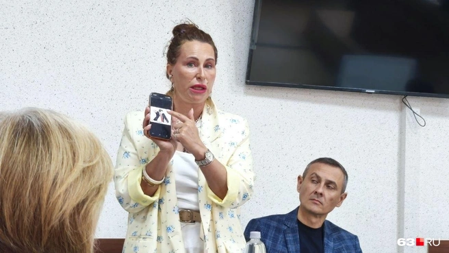 Снова обсуждают, что Матвеев использовал свою личную страницу во «ВКонтакте» для агитации. Представители истца сомневаются, что фото используется без нарушения авторских прав | Источник: Илья Овсянников / 63.RU