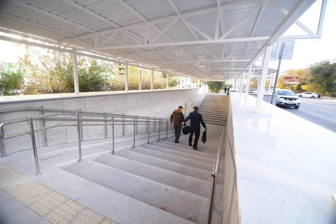 В Оренбурге после капитального ремонта открылся подземный пешеходный переход на улице Пролетарской | Источник: мэрия Оренбурга / t.me