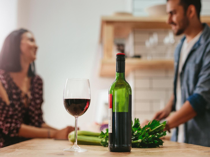 Что делать с выдохшимся вином: 6 оригинальных лайфхаков, которые нужно знать всем