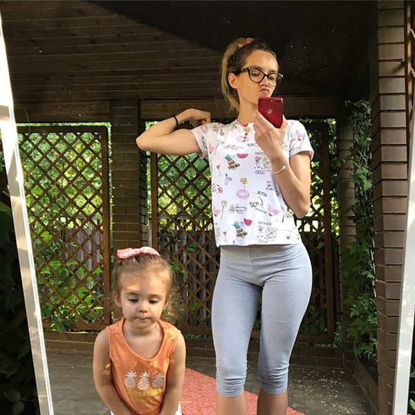 Наталья Кузьмич с дочкой