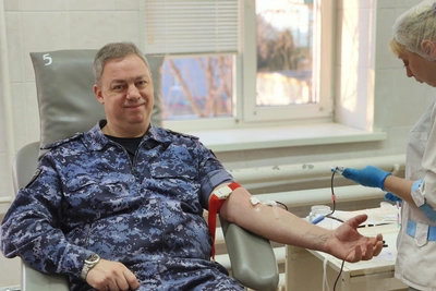 Псковские росгвардейцы стали участниками донорской акции