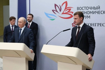 Путину доложили о развитии Дальнего Востока на ВЭФ-2026