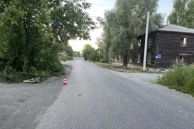 В Новосибирске неизвестный сбил ребенка-велосипедиста