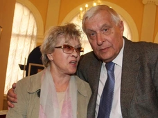 Это последнее «Лето…»: спектакль с 90-летней Алисой Фрейндлих сняли с репертуара БДТ из-за здоровья актрисы