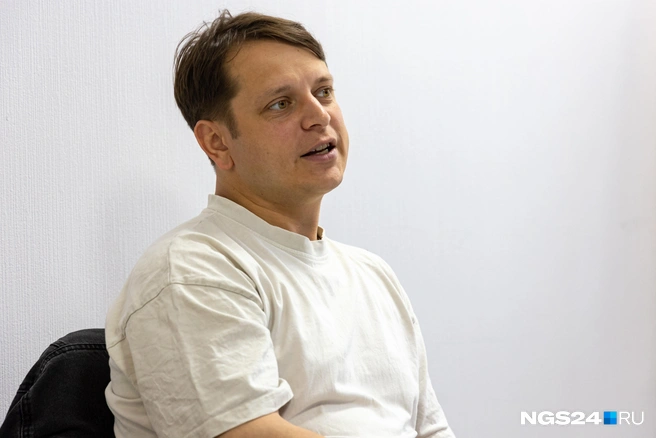 Сергей Пастух&nbsp;— фронтмен «Твое далеко» | Источник: Мария Ленц / NGS24.RU 