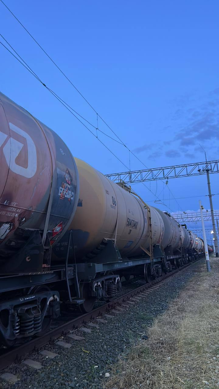 В Волгограде подростка ударило током при попытке сделать фото на грузовом вагоне