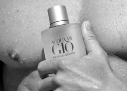 Мужской аромат Acqua di Gio: роман с морем, длиной в 20 лет
