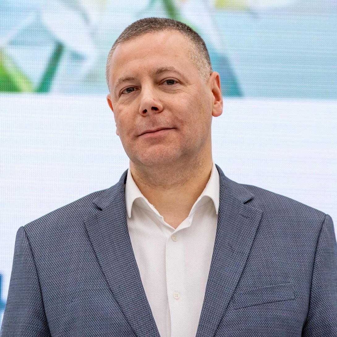 <p>Михаил Евраев</p>