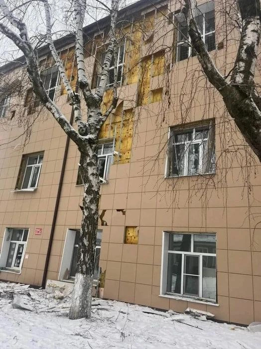 Здание гимназии получило повреждения | Источник: Воронежская митрополия / vrn-eparhia.ru