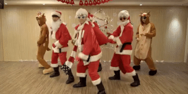 Санта в шоке: Самые зажигательные рождественские наряды k-pop айдолов