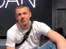 Рэпер Макан веселится в Испании и уклоняется от службы в армии: ему грозит до двух лет тюрьмы