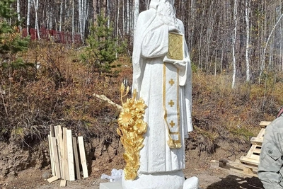 В Урлуке открыли памятник Варлааму Чикойскому