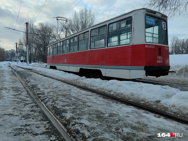 А вот и КТМ-5&nbsp;— старый, но небесполезный ветеран саратовских веток | Источник: Сергей Гендин / 164.RU